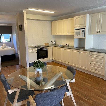 Burleigh Palms Holiday Apartments Gold Coast Dış mekan fotoğraf